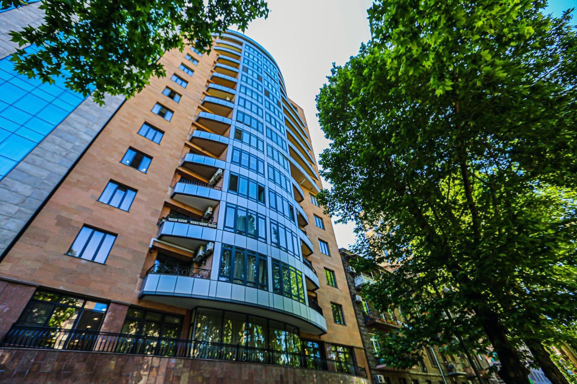 L&L. Apartment Yerevan Ngoại thất bức ảnh