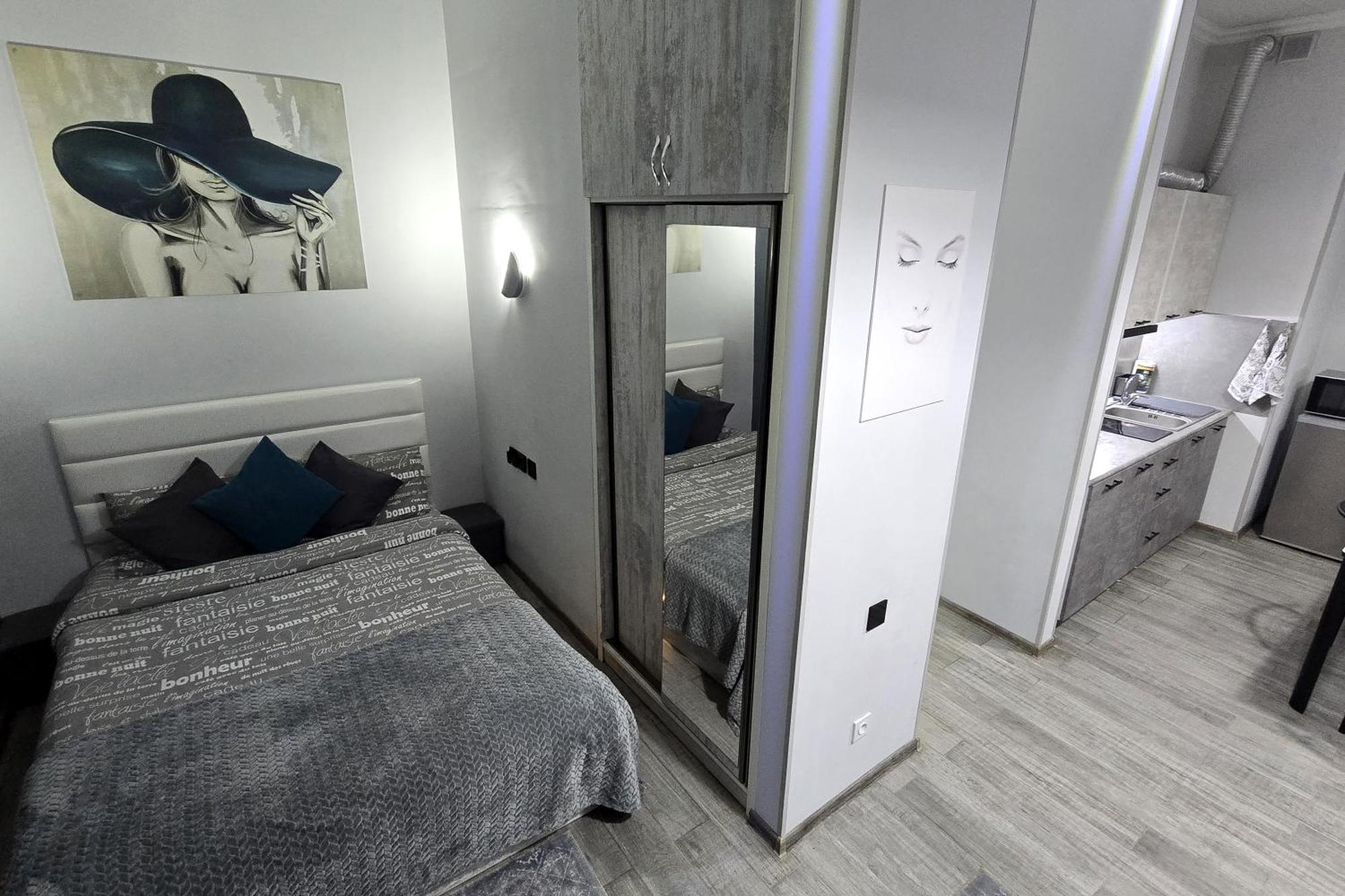 L&L. Apartment Yerevan Ngoại thất bức ảnh